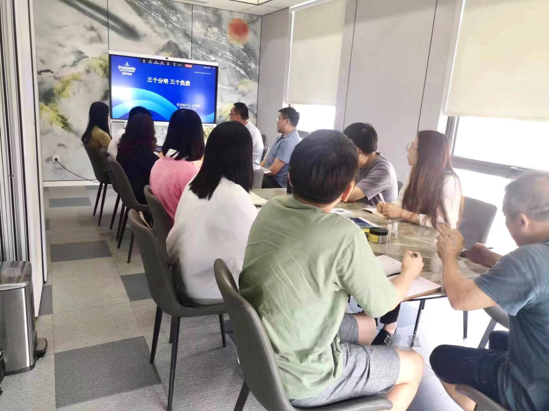 1658475171251502.png 6867878.png